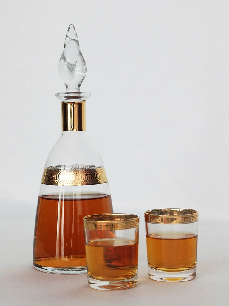 Free glass liquor bottle set